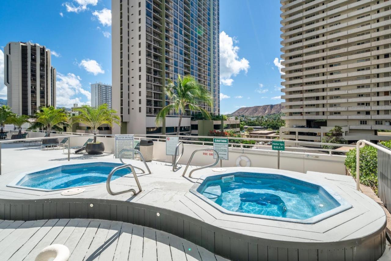 הונולולו Light & Airy 8Th Floor Ocean View Condo With Lanai Condo מראה חיצוני תמונה